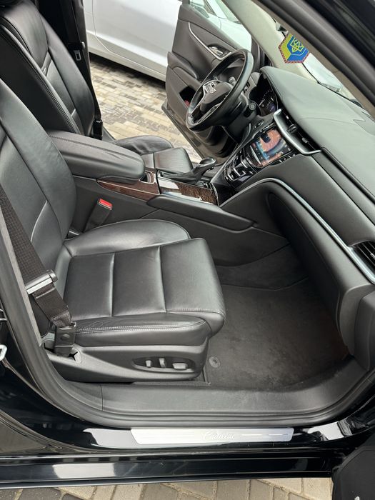 cadillac xts комфортне авто на газу