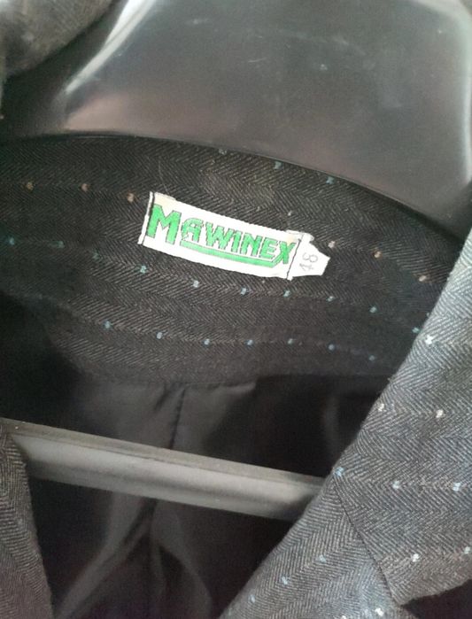 Czarna marynarka rozmiar 48