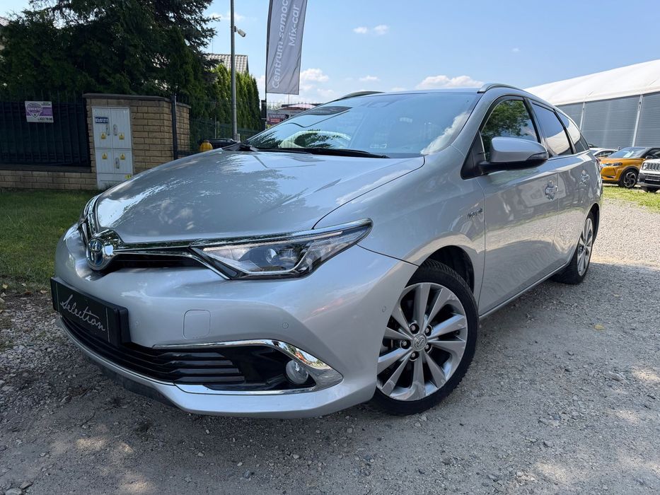 Toyota Auris 1.8 HSD 136KM Tylko 58 tyś km Jak nowy!Prestige