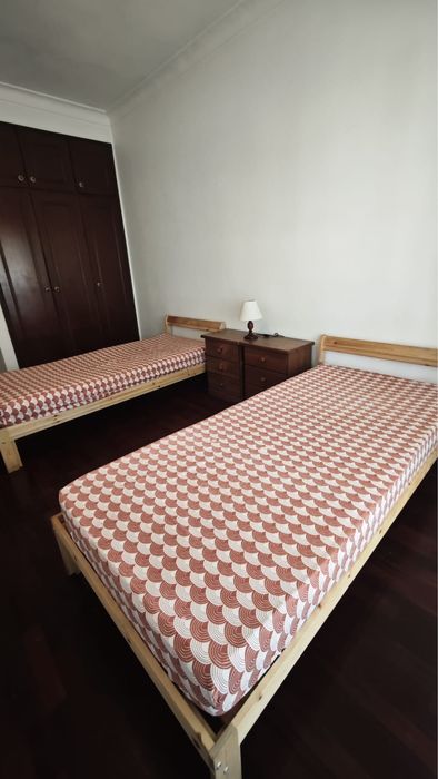 Alugo quarto no Barreiro