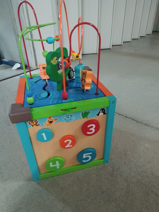 Cubo de atividades com 5 faces, "Imagination Discovery"