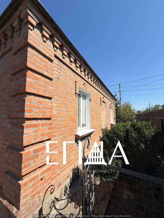 Продаж будинкуз флігелем район Н.Балашівка