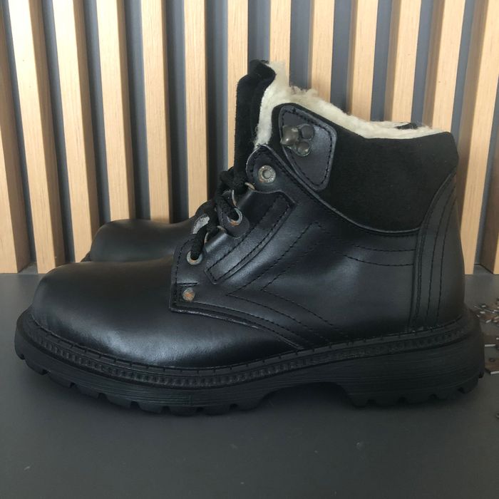 Sprawdź mnie. Bardzo ładne buty skórzane. Prezentują się doskonale