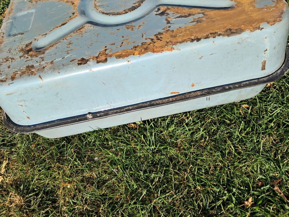 Bak/zbiornik na paliwo