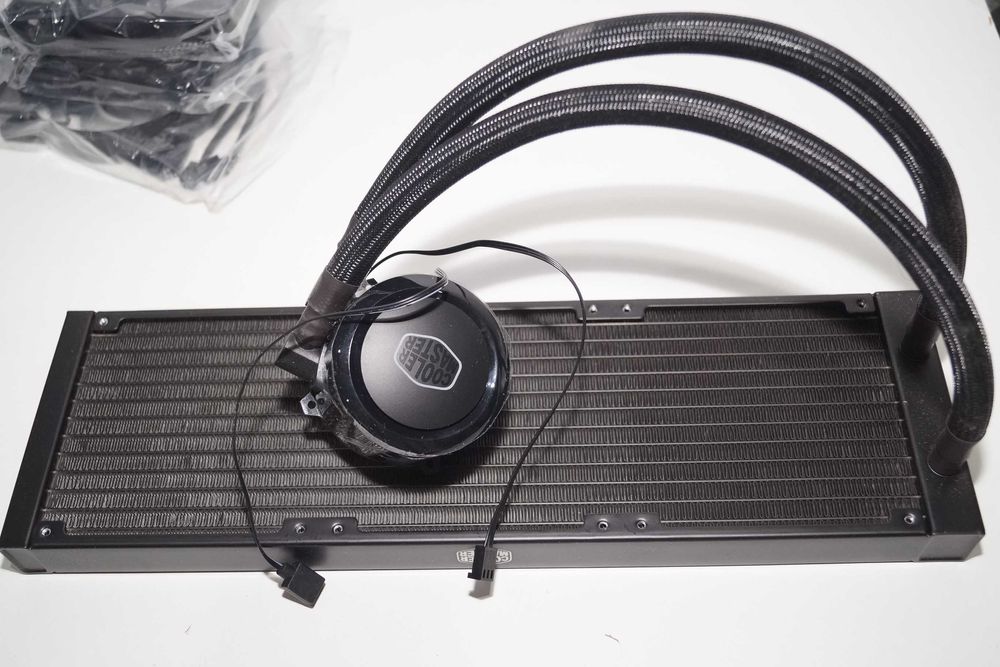 G226 COOLER MASTER Masterliquid ML360R RGB Chłodzenie wodne