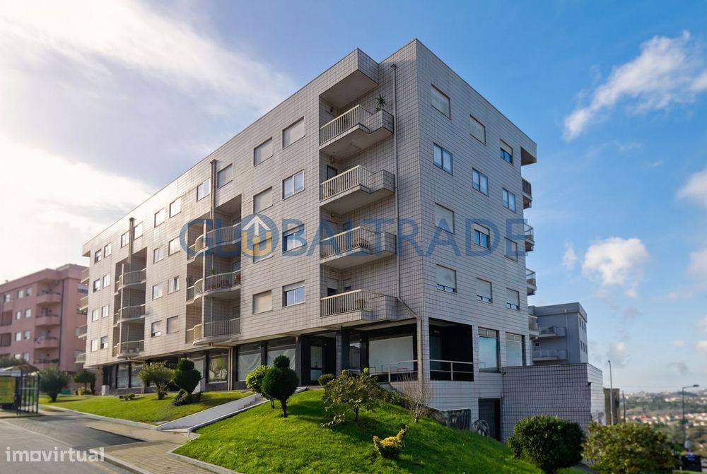 Apartamento T3 em Fânzeres