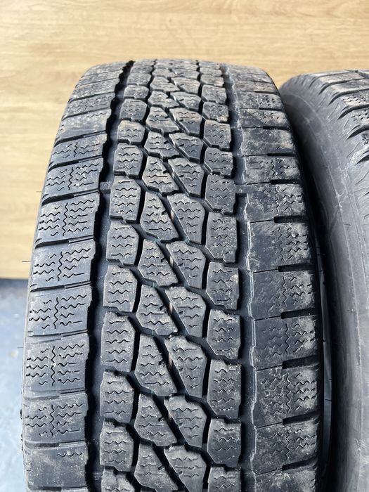 Dwie opony zimowe BUS 225/65R16C Firestone Vanhawk2 2024r 6mm