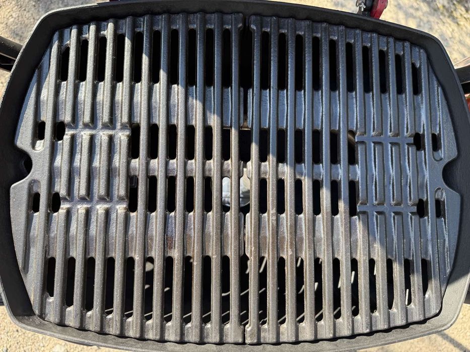 Гриль газовий Weber q1200