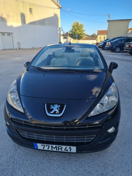 Vendo Peugeot 207 2012 a gasóleo descapotável