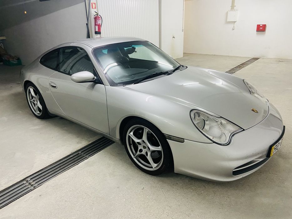 Porsche 911 (996)