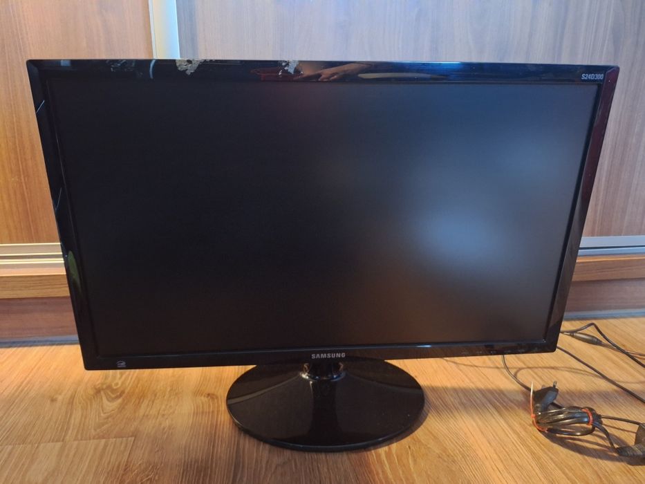 Monitor Samsung S24D300