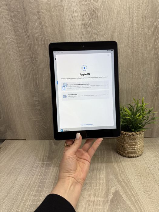 iPad 6 32 ГБ Wi-Fi