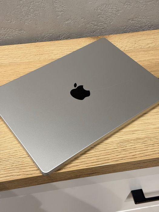 Apple MacBook Pro 14 M5 16/512GB Kondycja 100% Gwarancja