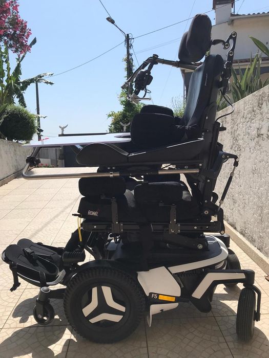 Permobil F5 VS cadeira de rodas elétrica