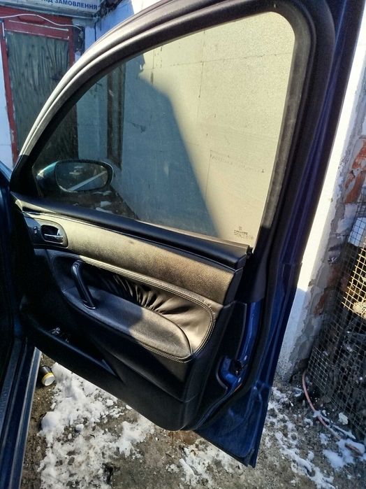 Дверка двері передні задні Peugeot 607 Пежо