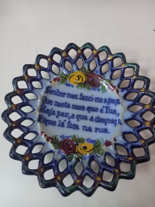 Prato Alcobaça  de coleção  pintado á mão