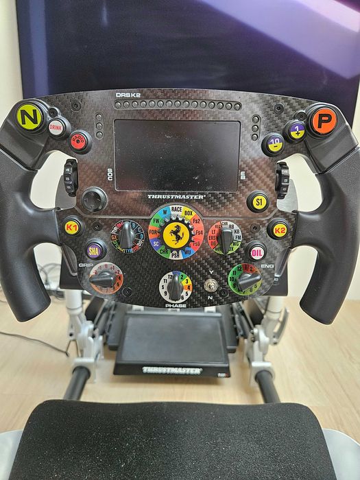 Symulator do gier playseat F1 thrustmaster T-GT2+thrustmaster F1 Ferrari