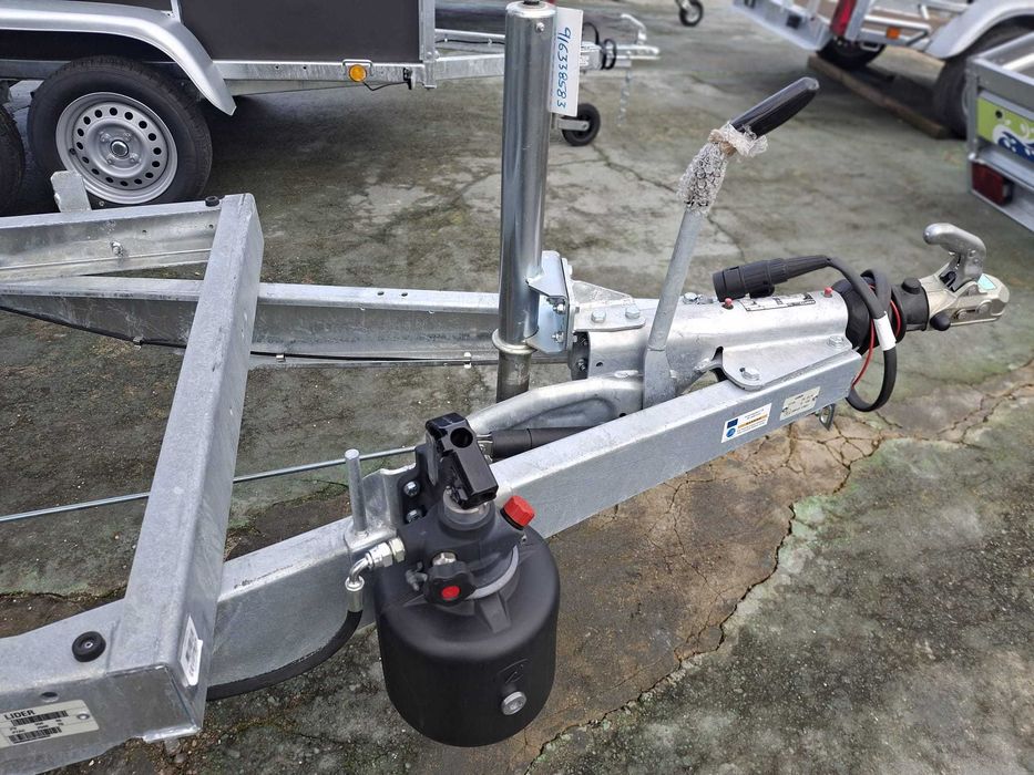 Atrelado / Reboque Plataforma Basculante LIDER