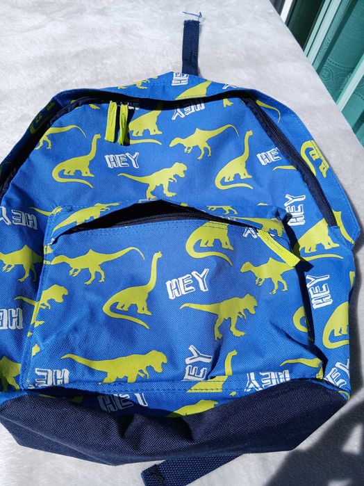 Mochila escolar azul com dinossauros kids