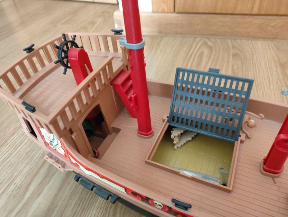 Barco dos piratas com acessórios64740382941185121