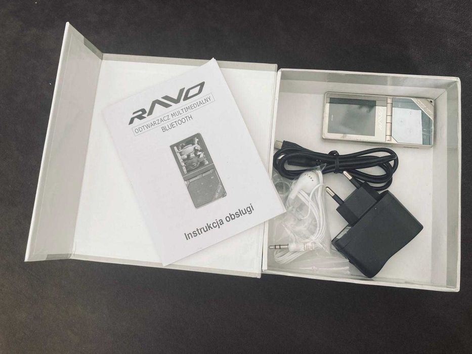 Odtwarzacz multimedialny RAVO z funkcją Bluetooth