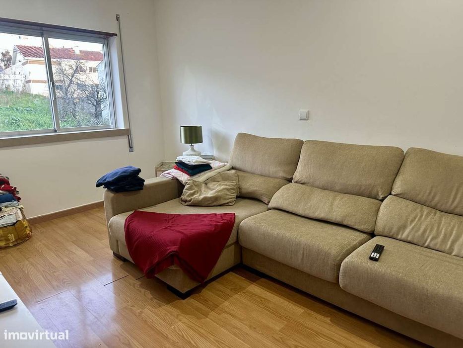 Vendo Apartamento T.4 - Qt. Da Matinha - Leiria