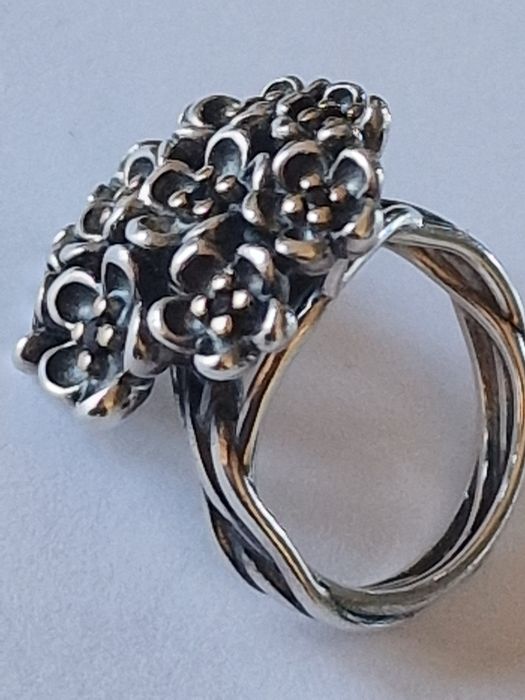 Pierścionek Pandora  z srebra 925  ,złoto 14k