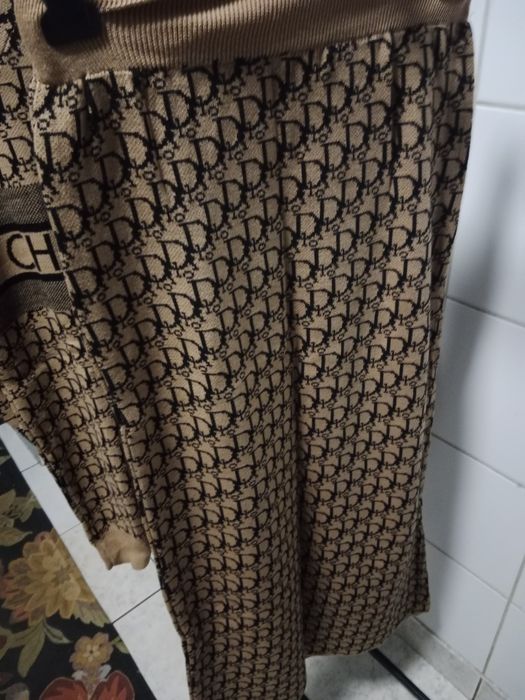 Komplet spódniczka i sweter premium