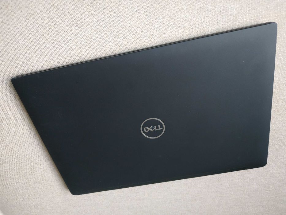 laptop DELL Latitude 7490 16GB ram Windows 11