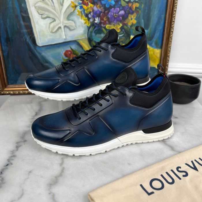 Louis Vuitton Run Away Чоловічі кросівки шкіра ориінал 44.5 EUR