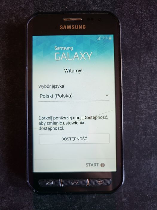 Samsung XCOVER 3, lekkie pęknięcie, wszystko sprawne