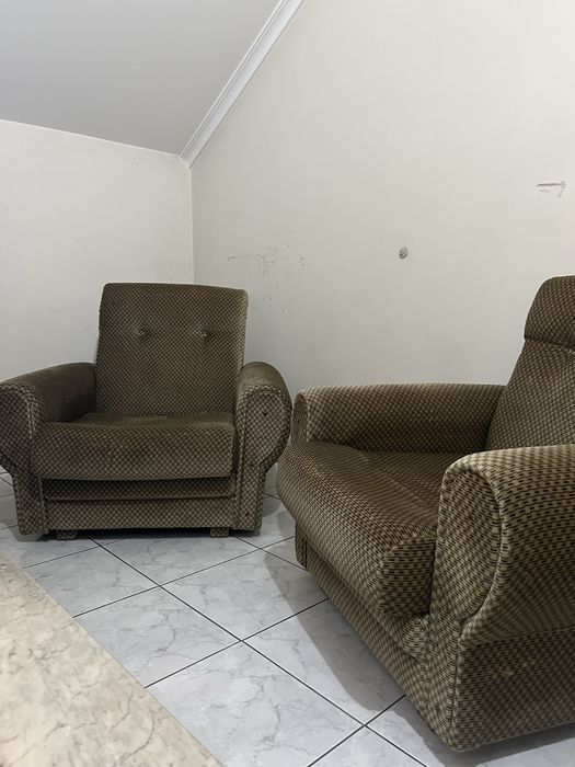 2 Poltronas Confortáveis e Resistentes