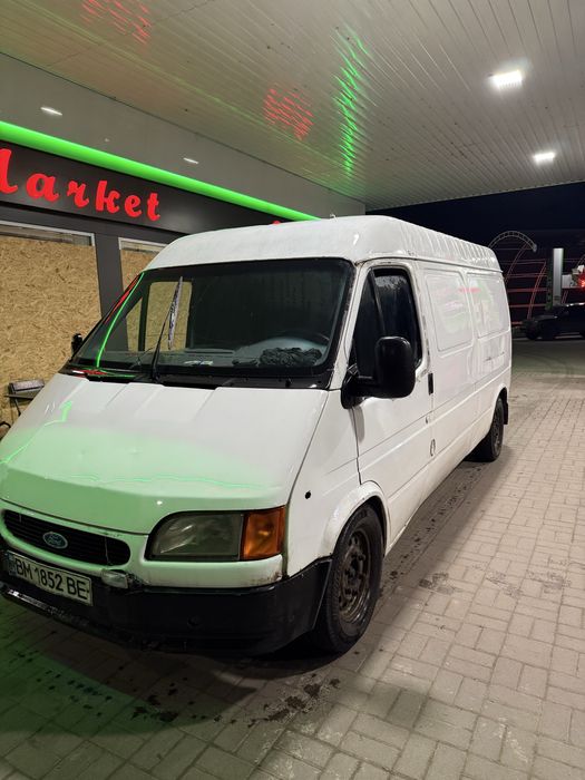 Машина бус форт тразит