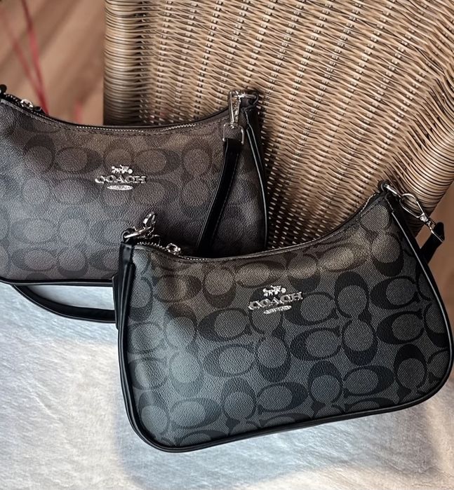 Дівчатка, шикарна новинка Coach baget tobi