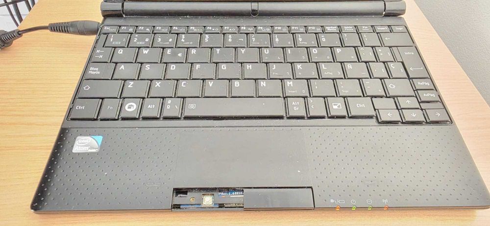 Portátil Toshiba NB500-12P Verde Teclado Espanhol
