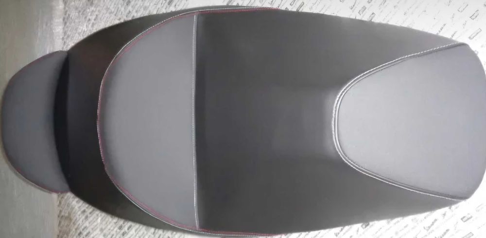 Poszycie kanapy Piaggio MP3 500 Oryginalne