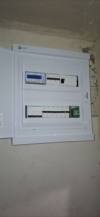 Usługi elektryczne, malowanie natryskowe