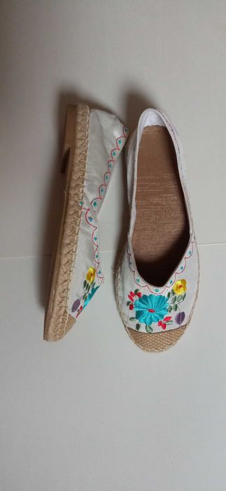Espadryle Haftowane Buty modne NOWE 36 36,5