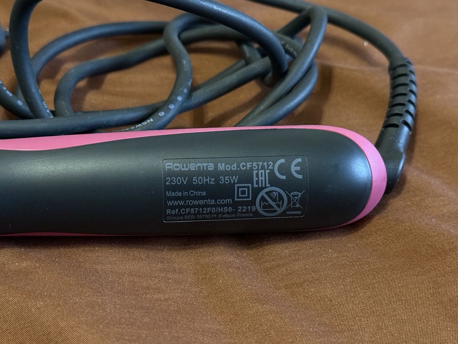 Випрямляч для вососся Rowenta CF5712