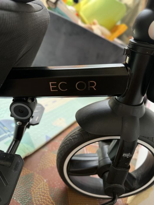 Велосипед триколісний El Camino VECTOR Black