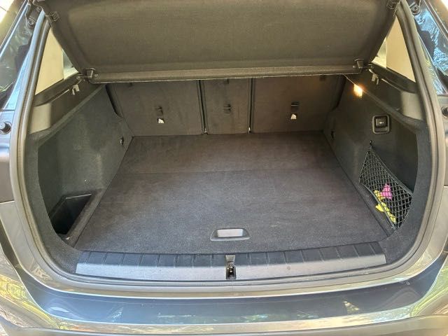 BMW X1 sDrive16d, em excelente estado, praticamente como novo, muito bem estimado e sempre guardado em garagem.
