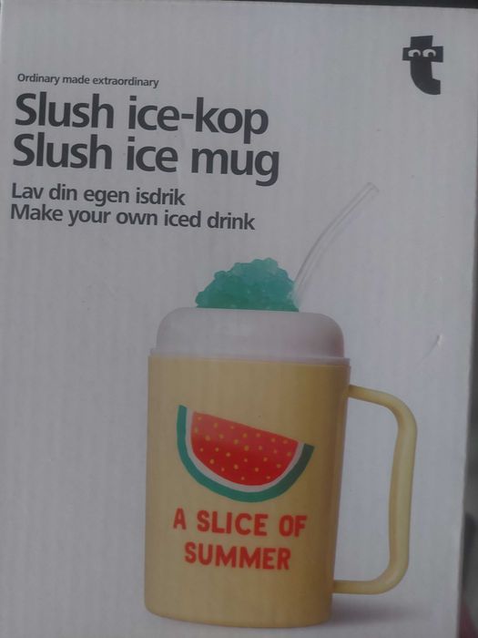Slush Cups443029447383470081