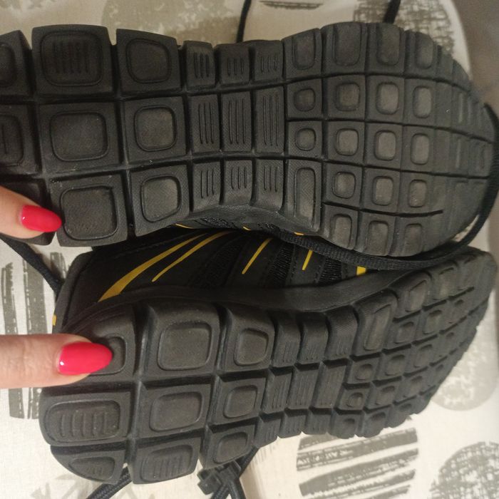 Buty  dla  chłopca