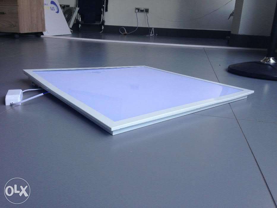 LED панель АРМСТРОНГ 42Вт 60х60см великий вибір панелей оптом/роздріб