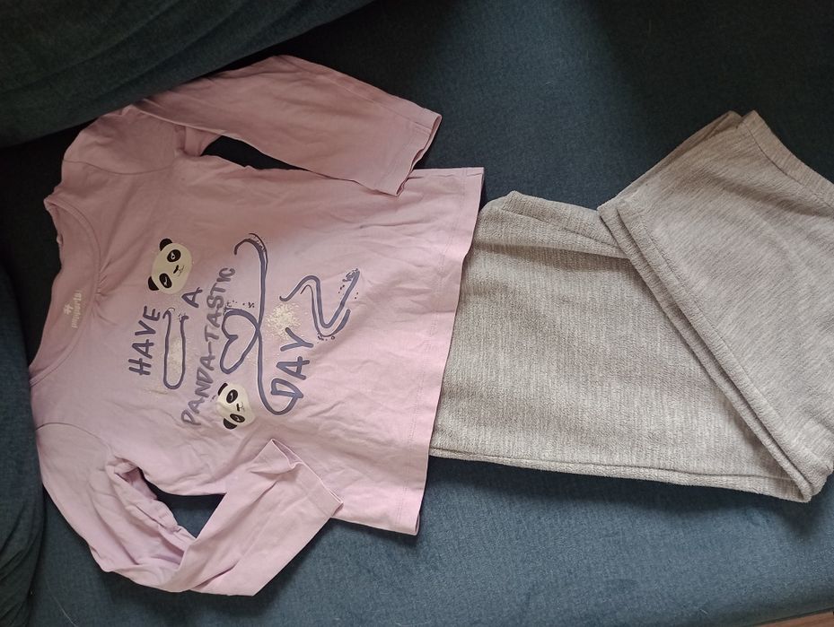 Zestaw piżamy - 1 spodnie + 3 bluzki