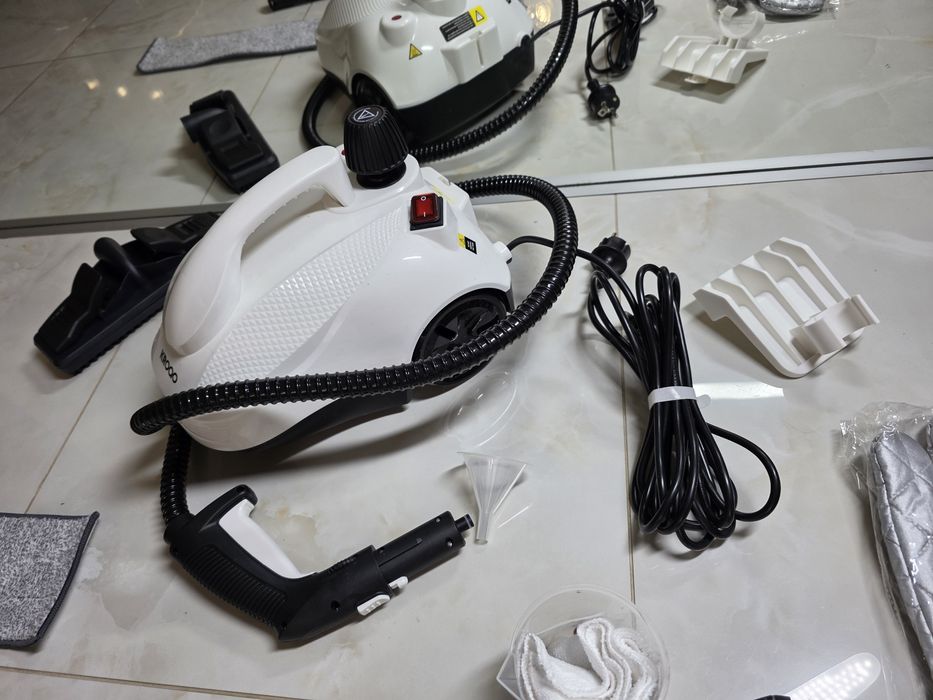 Пароочиститель Kroqo steam cleaner