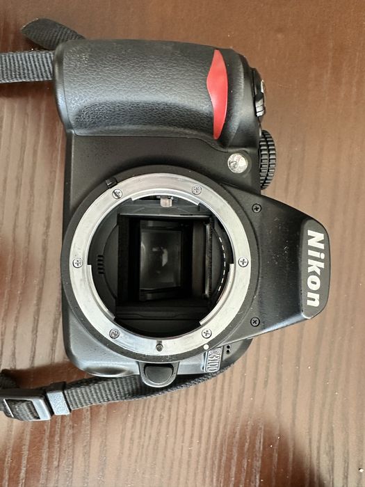 Дзеркальний Фотоапарат Nikon D3100
