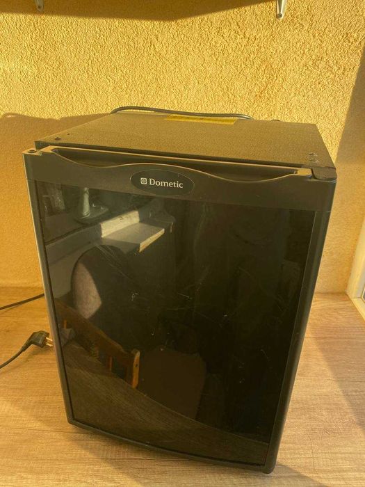 Міні-холодильник Міні бар Dometic RH 131 LD