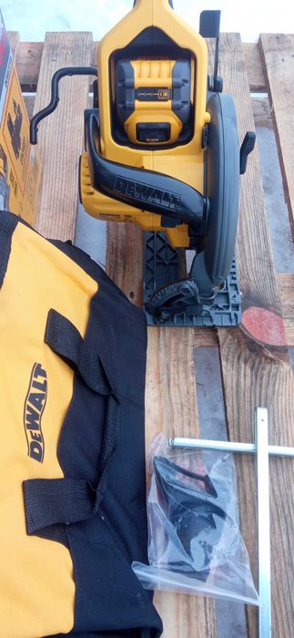 Piła Pilarka Dewalt 190mm 54V 6Ah FlexVolt DCS577 NOWA