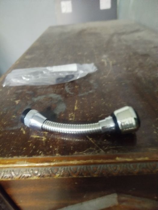 Extensor flexível de torneira